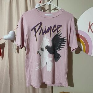 Daydreamer Prince Graphic Tee Size Small
